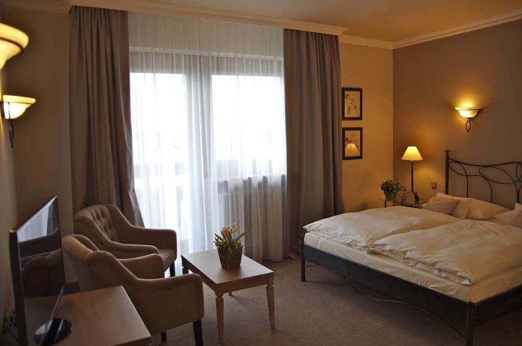 Hotel Seipel Leimen  Exteriér fotografie